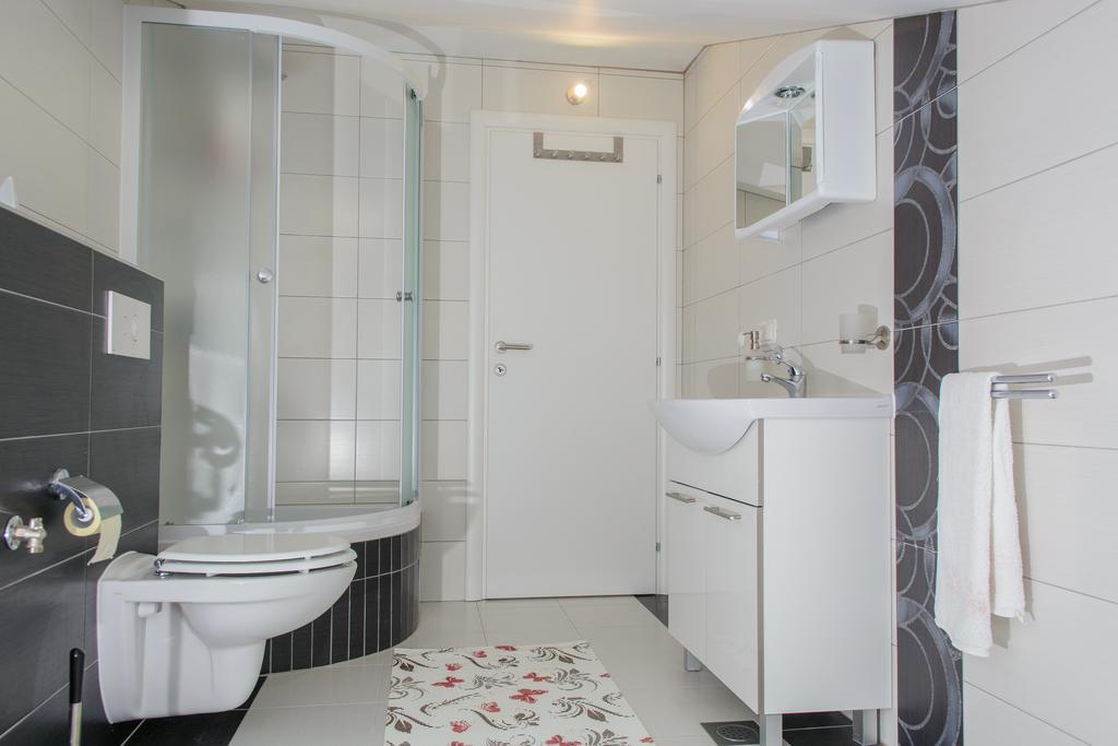 Appartamento Apartman Daria Traù Esterno foto