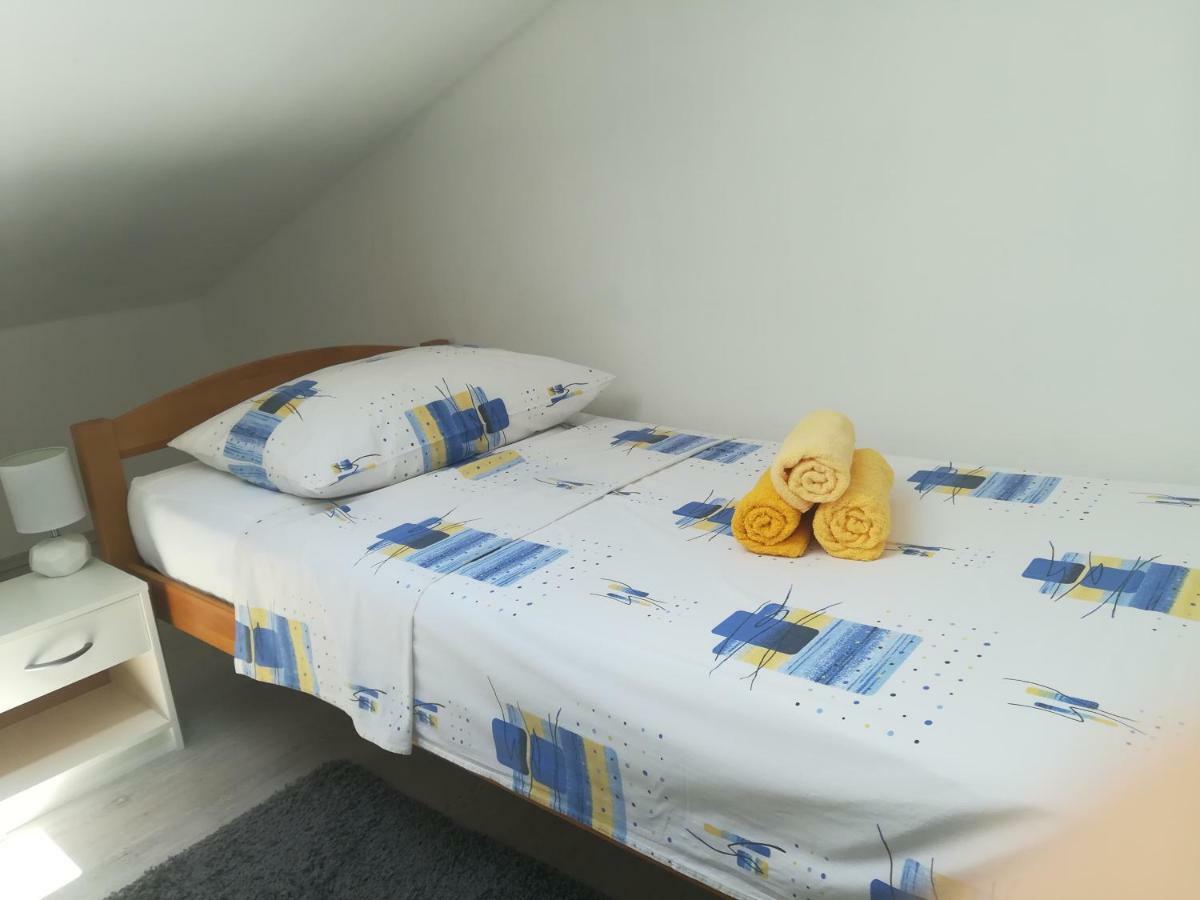 Appartamento Apartman Daria Traù Esterno foto
